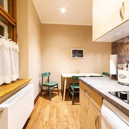 Gourmet Storie'S Ap 68Sqm Renovated Free Parking Appartement Riga Buitenkant foto